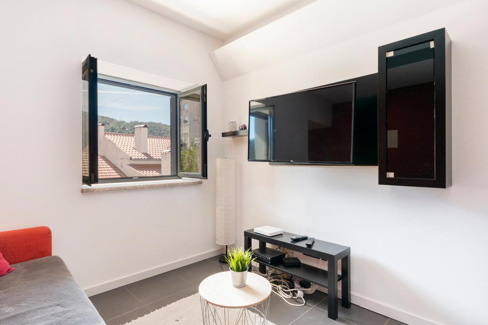 Apartamento Casa Dos Mouros - 2 Quartos E Cozinha - Serra Da Estrela - *